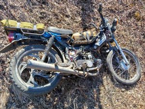 В Нерчинском районе полицейские установили подозреваемых в краже мотоцикла